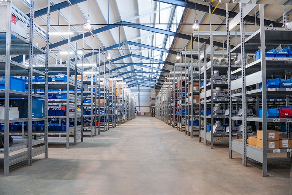 Wir haben deinen Job auf Lager! 1 Stalltuning lagerlogistik